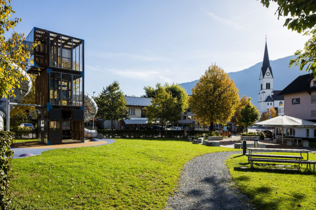 Spielplatz im Zentrum von Eschen